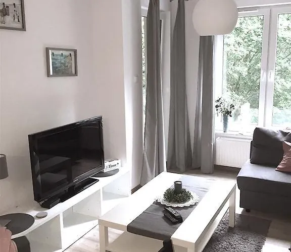 Omi Apartament *